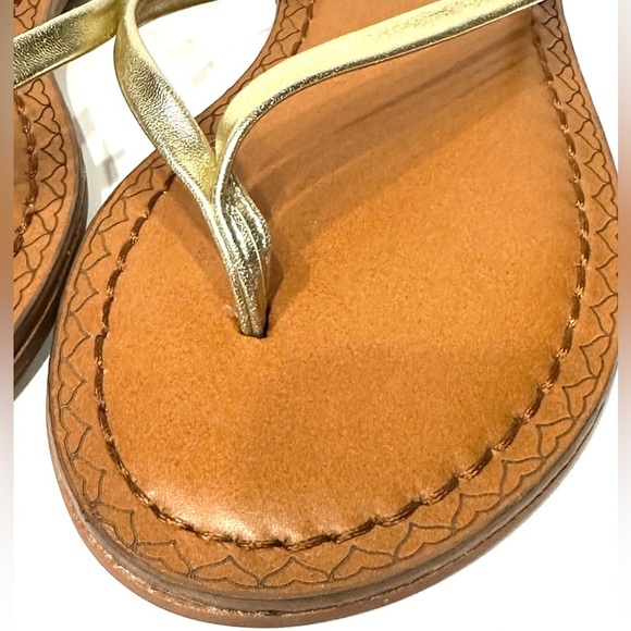 Vineyard Vines Sandals 6 Thong Gold Flip Flops Summer Beach Leather Skinny Strap - Picture 3 of 10